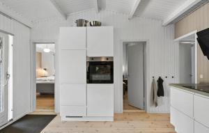 3 Bedroom Awesome Home In Væggerløse