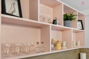 Barneys Funky Funhouse