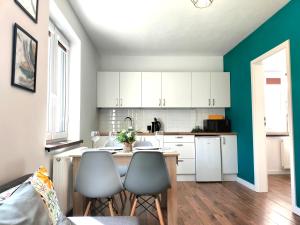 Apartamenty Jodłowa - bilard - bawialnia - królikarnia