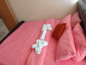 1046-2Br 2bed 1extra matress pool view with balcony