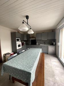 Maisons de vacances Maison de vacances avec piscine : photos des chambres
