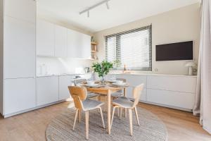 Imperial Apartments - Nadmorski Kameralnie near SEA - parking podziemny