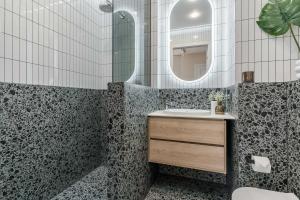 Imperial Apartments - Nadmorski Kameralnie near SEA - parking podziemny