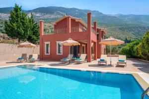 Villa Provenzo by Villa Plus