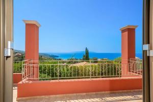 Villa Provenzo by Villa Plus