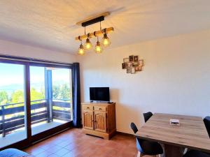 Appartement 4 pers - SkiRando à pied - Balcon - Animaux admis, Parking - FR-1-393-179