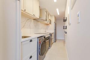 Apartamento alto padrão com piscina em Bombinhas