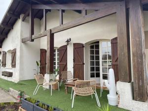 Maison au calme entre lac et bourg