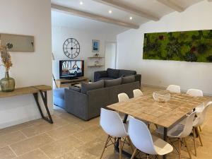 Villas Maison moderne plain-pied 3 chambres jardin preau : photos des chambres