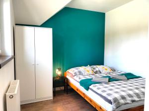 Apartamenty Jodłowa - bilard - bawialnia - królikarnia