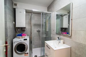 Flexible SelfCheckIns 96 - Zagreb - 2 Bedrooms - WIFI