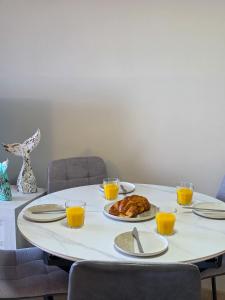 Ocean Bliss 1 Bedroom Apartment in Palm Mar has Sea Views from its Large Terrace with Great Location