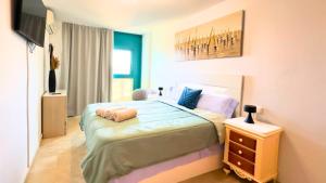 Ático Cala de Benidorm Vista al mar Piscina y Parking