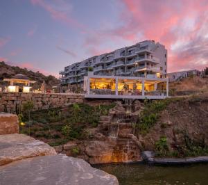 Appartement Mijas met Zee en Zwembadzicht