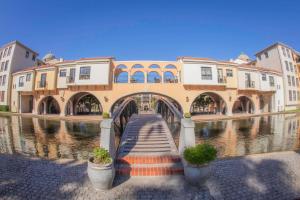 La Savina On Lake 219 The Island Club