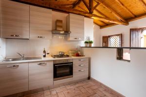 VIGNE DELLETNA 6, Emma Villas