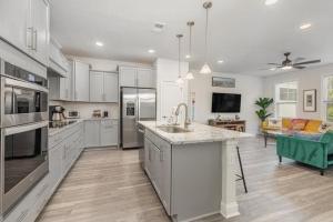 The Townes at Barefoot #5208