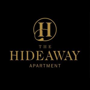 The Hideaway - 2-Bedroom Apartment with outdoor terrace & free parking