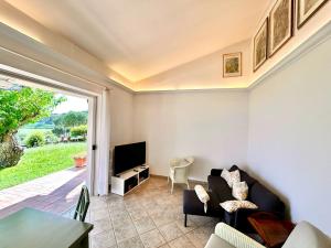 Villa Margherita con vista mare, wi fi, parcheggio e spiaggia privata