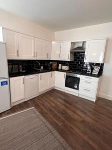 Central Euston and Kings Cross Apartments - 1 min walk