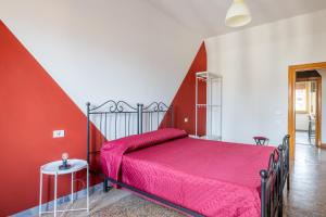 Three large bedrooms for six people Rome downtown apartment