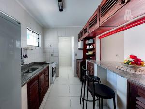 AP322_Charmoso apto 2 quartos ótima localização