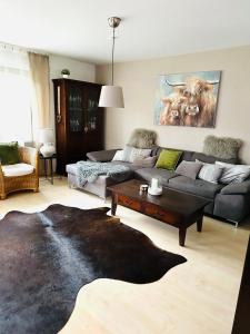 Ferienwohnung Kristin mit Bergblick, grossem Garten und Grill