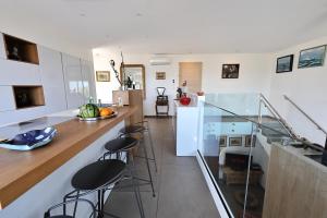 Villas Superbe villa entre mer et montagne avec piscine : photos des chambres