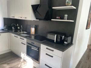 Sorinas Home - Comfortable Apartment near Graz - Free Parking