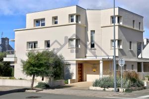 Appartements LocaLise - C80 - L'escale - Au 1er etage de plain pied - Wifi inclus - Draps inclus - Animaux bienvenus : photos des chambres