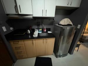 Studio-Type Staycation in Manhattan Heights, Cubao