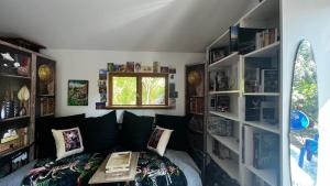 Chalets Le Cabanon entoure de Pins : photos des chambres