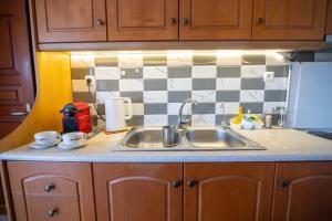 Andronikos Town House