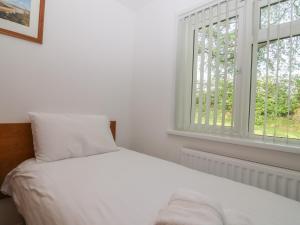 Harcombe House Accessible Pet Free Bungalow Sleeps 6