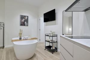 Romantic Apartment N1 Oceanografico Virkin Suites