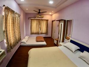 Golden bliss Resort and Pool
