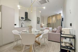 Romantic Apartment N3 Oceanografico Virkin Suites