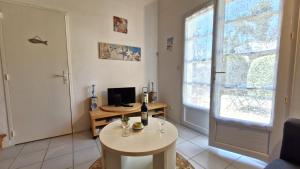 Meschers sur Gironde - MAISONNETTE de VACANCES - terrasse - proche PLAGE
