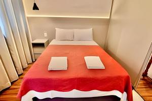 Studio Porsche - com piscina aquecida e academia.