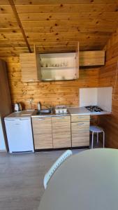 Domki Forest sauna jacuzzi balia Darłowo Darłówko Rusko