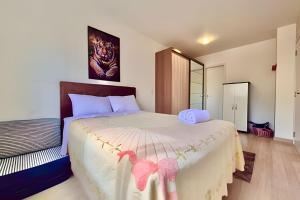 INCRíVEL, Apto 2 qtos com suíte e garagem