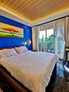 Mt Kanlaon View in a Modern Loft Farmhouse