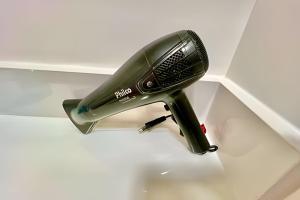 LUXUOSo# Apto no Batel com garagem e Ar Condiciona