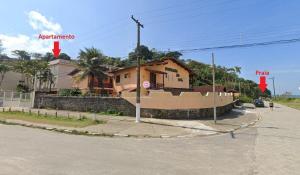 Apartamento Praia Grande Tenório pé na areia
