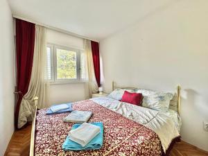 Two Bedroom Apartment near Slovenska Beach