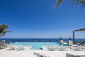Villa Belle,Sea Views Meet Sunset Magic by etouri