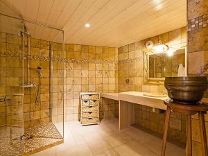 Maisons de vacances La Ferme d-Estafinette : photos des chambres