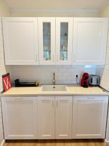 Luxury unique central flat with 2 swimming pools