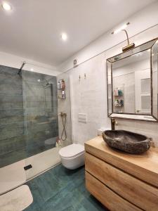 Luxury unique central flat with 2 swimming pools