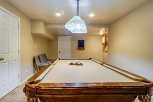 Family Retreat with Fenced Yard in Woodbridge!